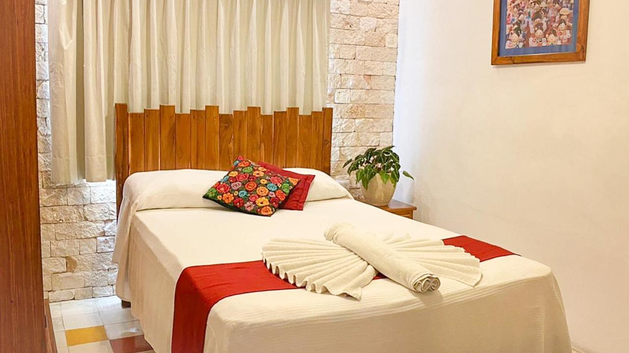 Hotel Boutique Casa Hipil Вальядолид Экстерьер фото
